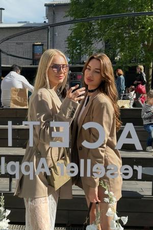 champs-elysees solo duo