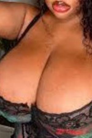 Naughty Mistress Sara