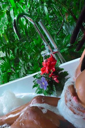 Eacort service & massage Exclusively  .Atlantis ba