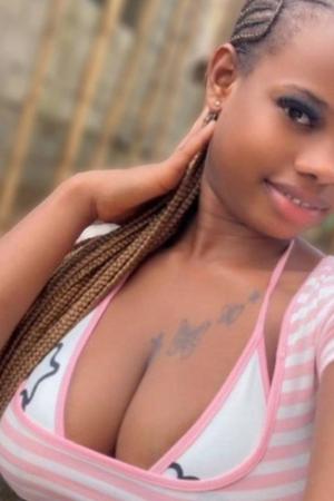 Ella Escort