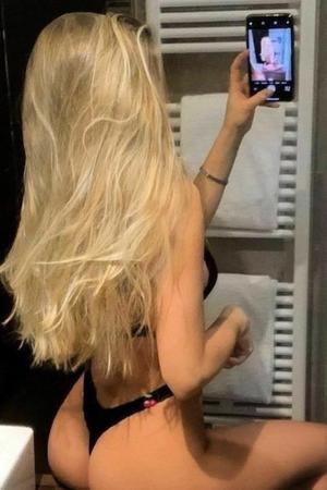 Aryana❤️+373 68495432