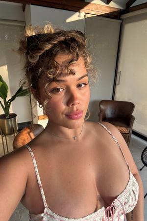 Sandrine :Sandrine 