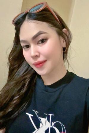Jasmine YOUNG real escort