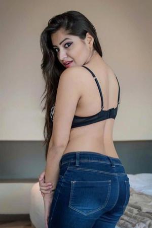 Genuine – 9643727424 Call Girls In Near Hotel Radi