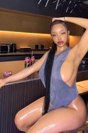 Olivia 