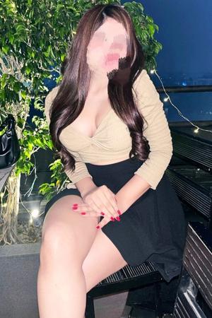 Alisha Delhi Escort Girl:Alisha Delhi Escort Girl
