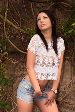 Wild and sexy Cora