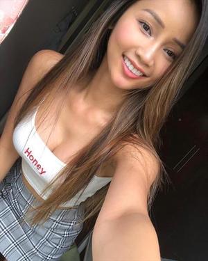 Angela 