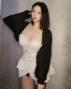Wechat:escortgirl666,WhatsApp:+86-13552791709