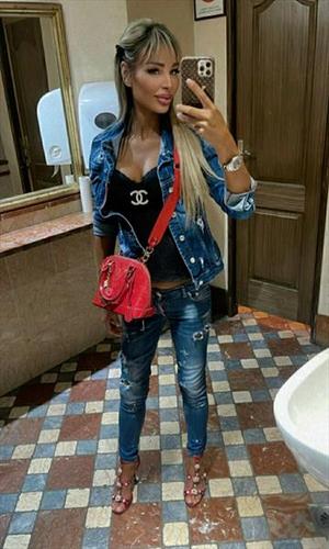 Dasha vip +381 65 8718685 Whats app