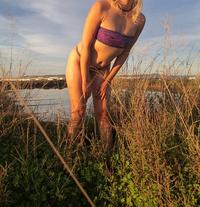 Vicky