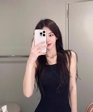 Ji woo KOREAN