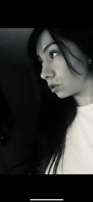 Leona
