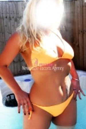 Amour Escorts Newcastle:Francesca