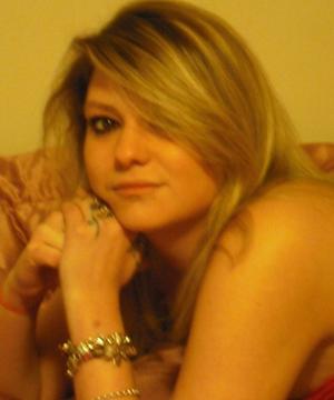exclusive escorts:Becky