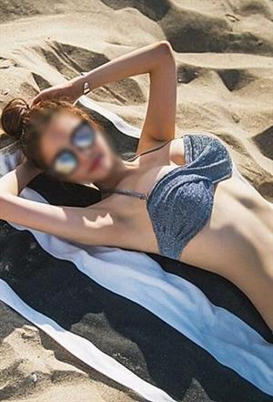699 Escorts Korea:Yuri