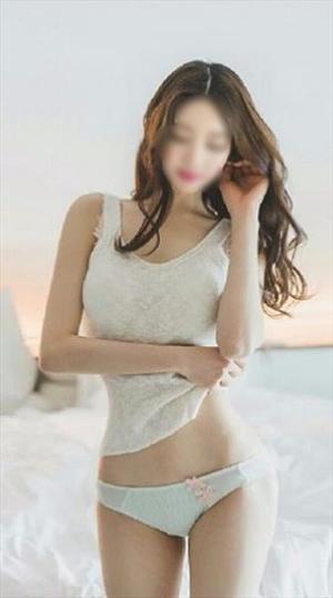699 Escorts Korea:Laura