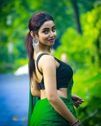 BD Call Girl Agent 01688072376:Dhaka Call Girl Age